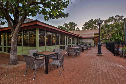 Kimberley Hotel - Tourism Caloundra 18