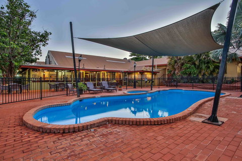 Kimberley Hotel - Tourism Caloundra 10