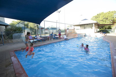 Amalfi Resort - Tourism Caloundra 29