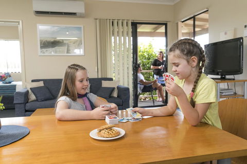 Amalfi Resort - Tourism Caloundra 16