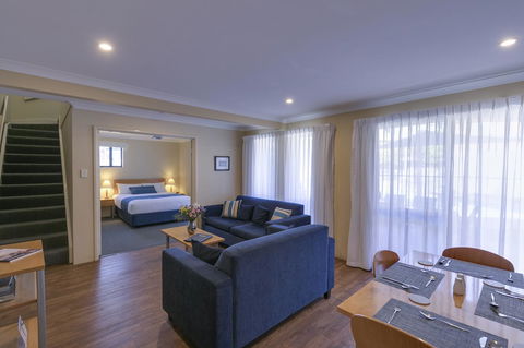 Amalfi Resort - Tourism Caloundra 18