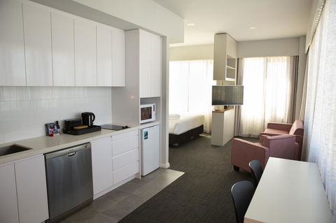 The Gerald Apartment Hotel - Tourism Caloundra 25