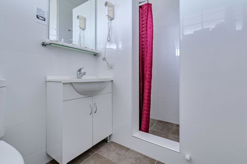 Ibis Styles Albany - Tourism Caloundra 18