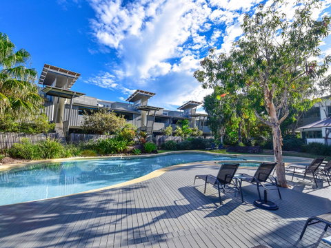 East On Byron - Tourism Caloundra 1
