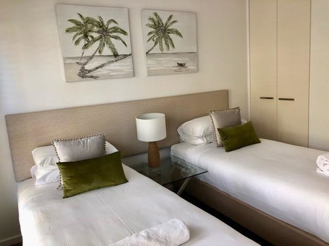 East On Byron - Tourism Caloundra 33