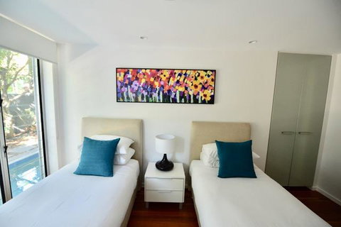 East On Byron - Tourism Caloundra 23