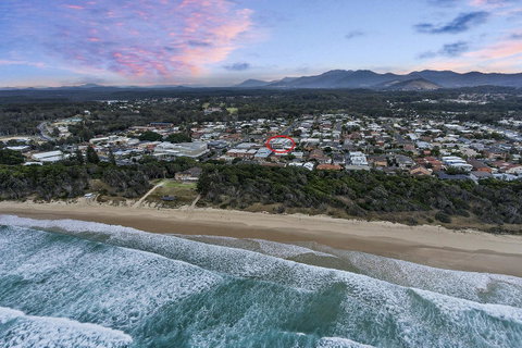 Rockpool 2 Sawtell Beach - Just Steps To Restaurants And 2 Min Stroll To Beach! - Tourism Caloundra 1