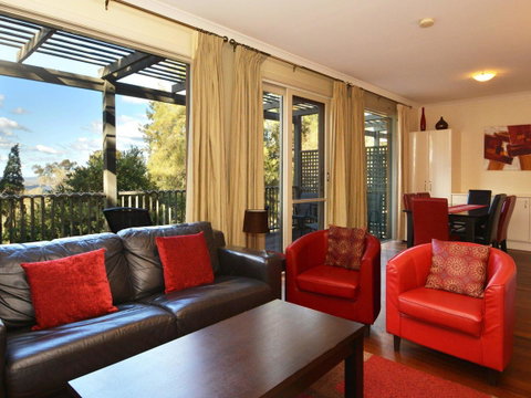 Villa Executive 2br Cypress DS Located Within Cypress Lakes Resort - Tourism Caloundra 0