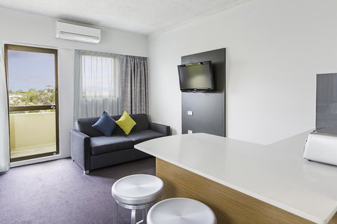 Metro Hotel Miranda - Tourism Caloundra 8