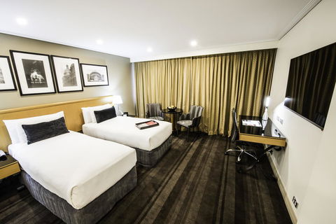 Rydges World Square - Tourism Caloundra 14