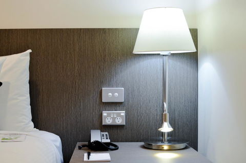 Rydges World Square - Tourism Caloundra 9