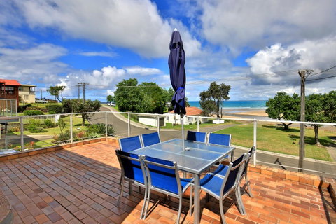 The Rotunda, Gerroa - Tourism Caloundra 1