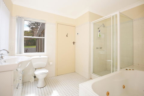 The Rotunda, Gerroa - Tourism Caloundra 22