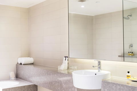 Hyatt Regency Sydney - Tourism Caloundra 3