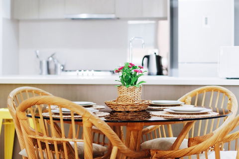 Modern & Cosy 2-Bedroom Apartment Hornsby - Tourism Caloundra 7