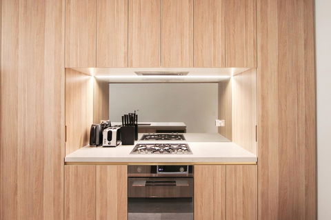 DD Apartments On Day - Tourism Caloundra 2