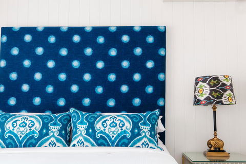 The Lord Byron - Tourism Caloundra 6