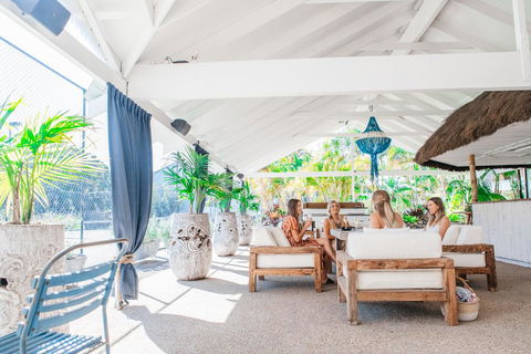 The Lord Byron - Tourism Caloundra 24