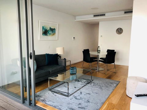 Wyndel Apartments Neutral Bay - Military - Tourism Caloundra 0