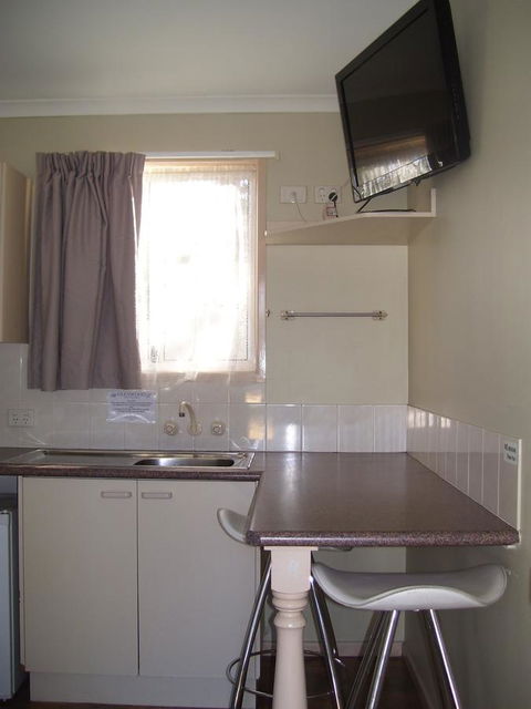 Glenwood Tourist Park & Motel - Tourism Caloundra 18