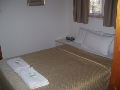 Glenwood Tourist Park & Motel - Tourism Caloundra 21