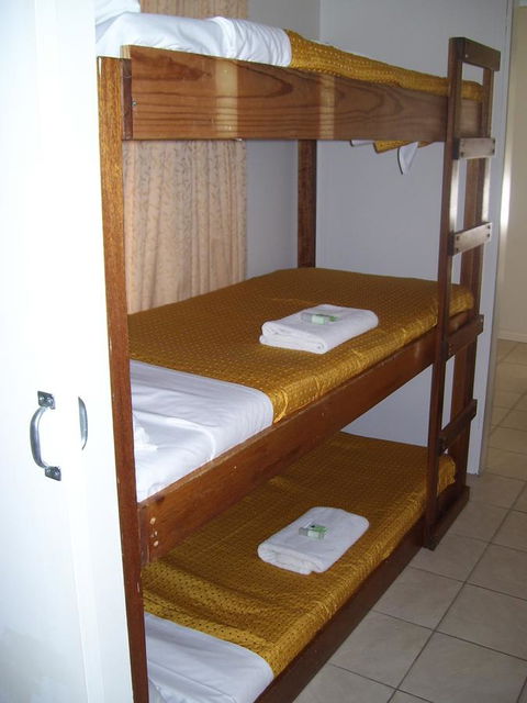 Glenwood Tourist Park & Motel - Tourism Caloundra 15