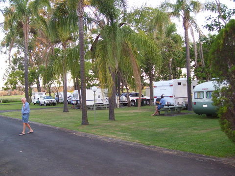Glenwood Tourist Park & Motel - Tourism Caloundra 8