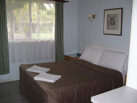 Glenwood Tourist Park & Motel - Tourism Caloundra 13
