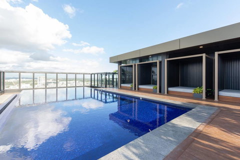 Japanese Style Waterfront Apt Wt Rooftop Pool - Tourism Caloundra 10