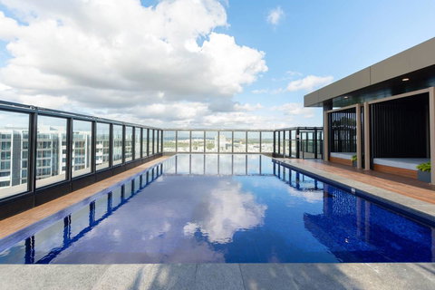 Japanese Style Waterfront Apt Wt Rooftop Pool - Tourism Caloundra 0
