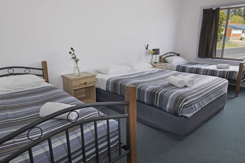 Banjo Paterson Inn - Tourism Caloundra 19
