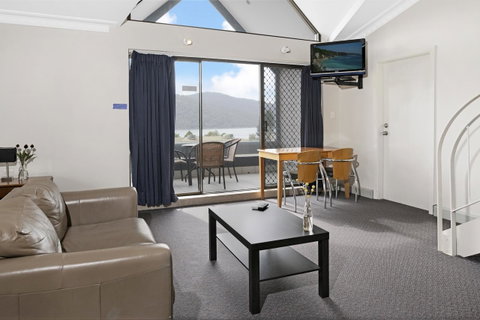 Banjo Paterson Inn - Tourism Caloundra 22