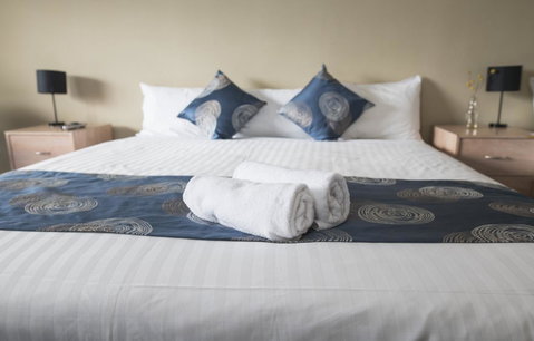 Banjo Paterson Inn - Tourism Caloundra 14