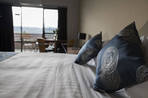 Banjo Paterson Inn - Tourism Caloundra 30