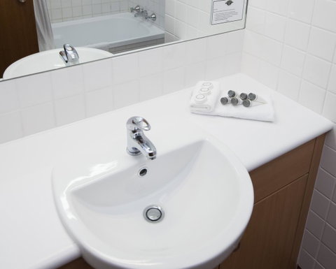 Banjo Paterson Inn - Tourism Caloundra 21