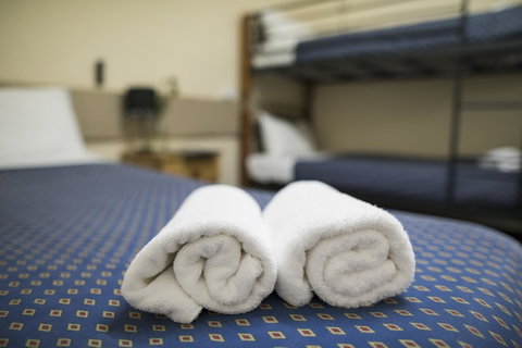 Banjo Paterson Inn - Tourism Caloundra 12
