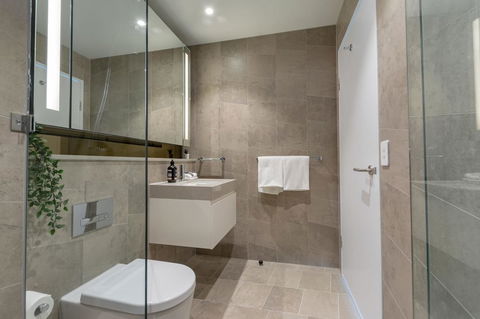 High Rise Apt In Heart Of Sydney Wt Harbour View - Tourism Caloundra 15