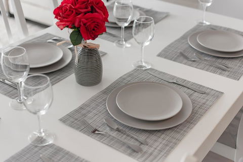 High Rise Apt In Heart Of Sydney Wt Harbour View - Tourism Caloundra 4