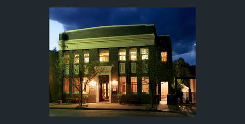 Jenkins Street Guesthouse - Tourism Caloundra 0