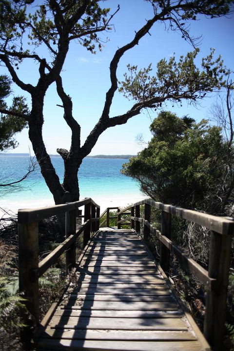 Huskisson Holiday Motel Cabins - Tourism Caloundra 34