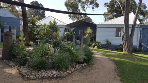 Huskisson Holiday Motel Cabins - Tourism Caloundra 33
