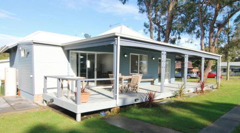 Huskisson Holiday Motel Cabins - Tourism Caloundra 24