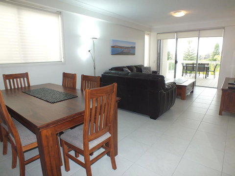 Pacific Marina Apartments - Tourism Caloundra 20
