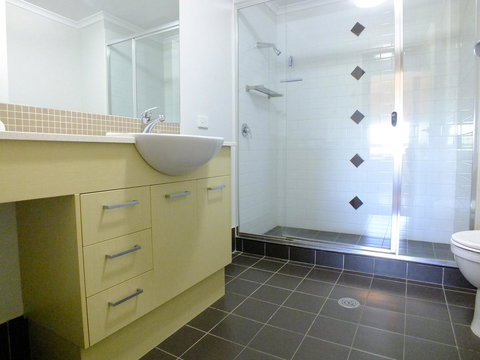 Pacific Marina Apartments - Tourism Caloundra 7