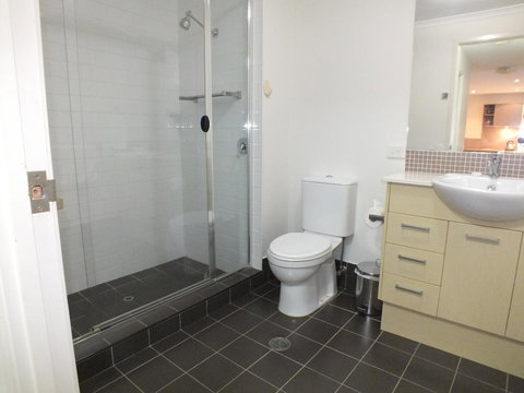 Pacific Marina Apartments - Tourism Caloundra 12