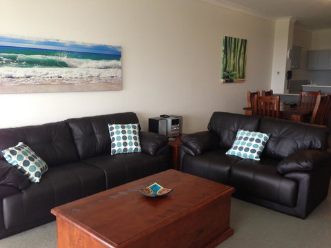 Pacific Marina Apartments - Tourism Caloundra 6