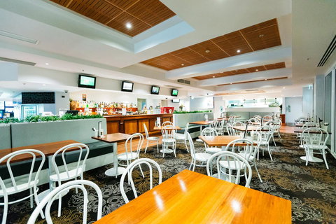 Coniston Hotel Wollongong - Tourism Caloundra 21