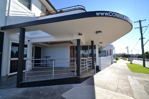 Coniston Hotel Wollongong - Tourism Caloundra 6