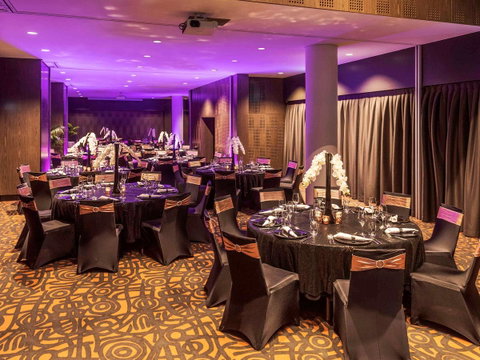 Novotel Sydney Darling Harbour - Tourism Caloundra 42