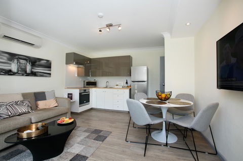 BEST WESTERN PLUS Apollo Hotel Newcastle - Tourism Caloundra 21